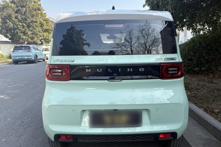 Used Wuling Hongguang MINIEV 2021 Macaron Premium Model – Lithium-NMC