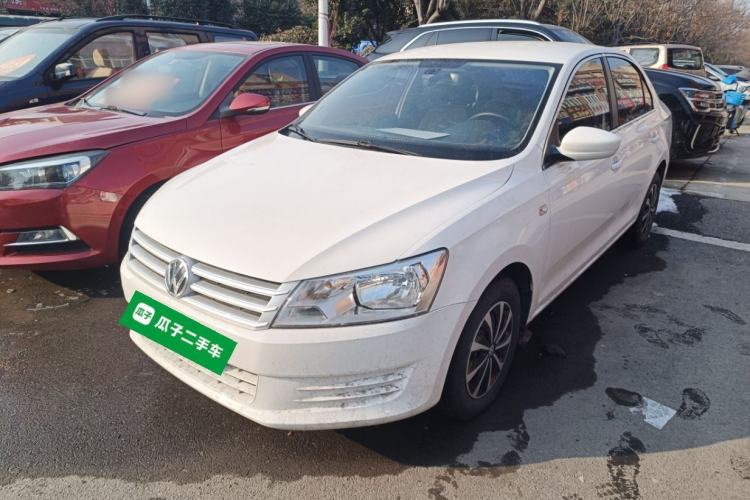 Used Volkswagen Santana 2015 1.6L Manual Fashion Edition