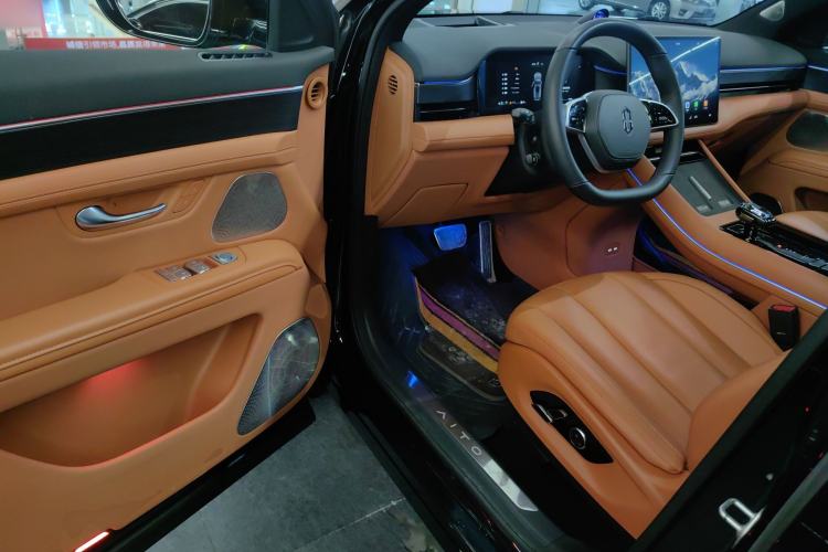 Used Hima AITO M7 2024 1.5T Intelligent Drive 4WD Ultra Version 5 Seats