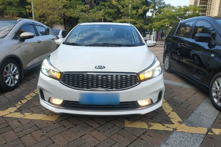 Used Kia K3 2016 1.6L Automatic GLS
