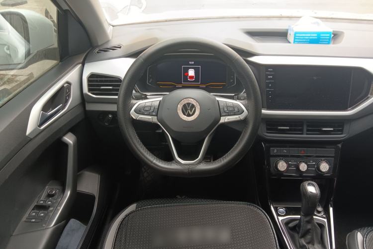 Used Volkswagen Tacqua 2021 280TSI DSG R-Line Smart Connectivity Version