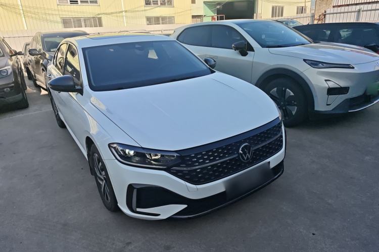 Used Volkswagen Lavida 2023 300TSI DSG Starry Full-Comfort Edition
