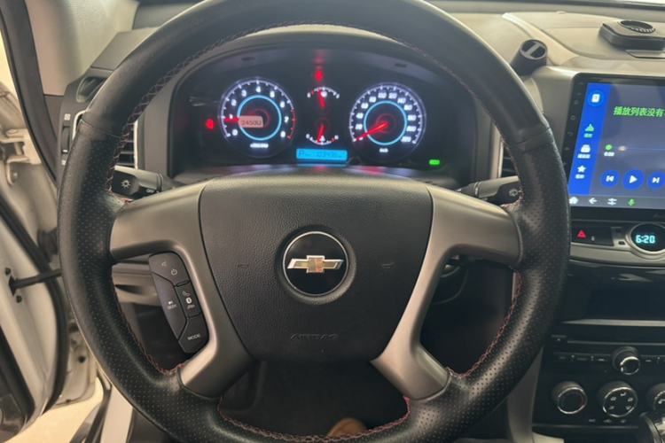 Used Chevrolet Captiva 2014 2.4L Two-Wheel Drive Urban Version 7 Seats