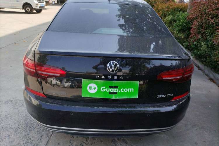 Used Volkswagen Passat 2021 280TSI Elite Edition
