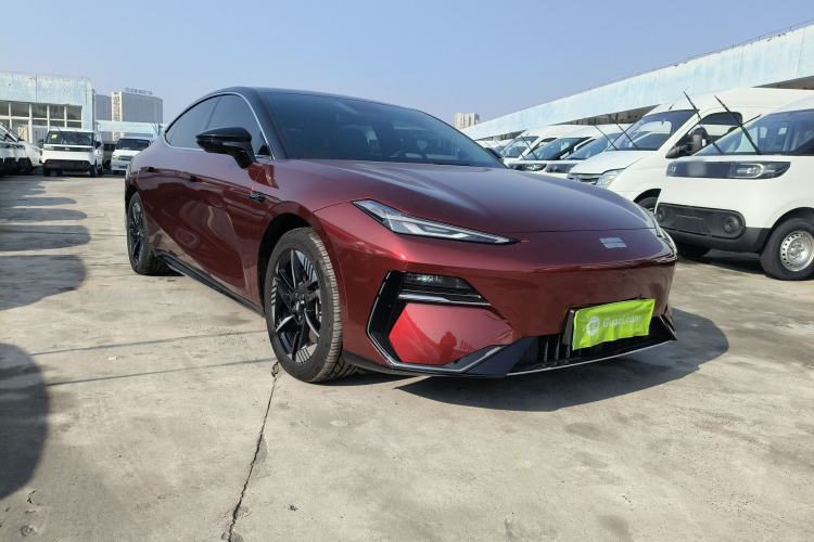 Used  E8 2024 550 km Range Rear-Drive Dragon Edition