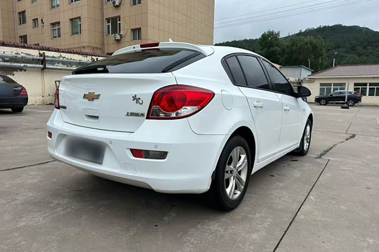 Used Chevrolet Cruze 2013 Hatchback 1.6L Automatic Luxury Model
