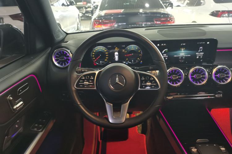 Used Mercedes-Benz GLB 2021 GLB 200 Fashion Model