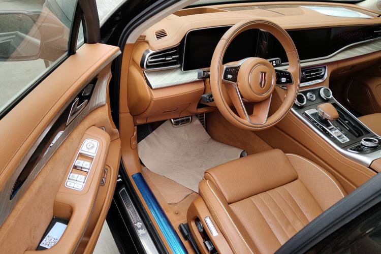 Used Hongqi H9 2023 2.0T Smart Connect Flagship Edition
