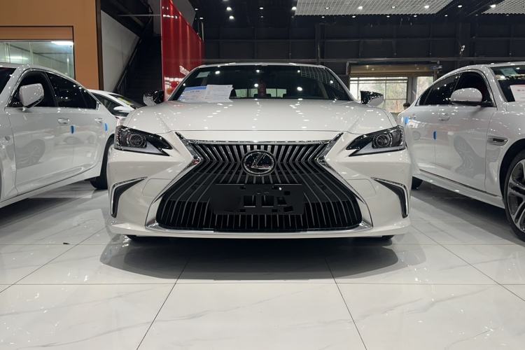 TDK.VehicleDetails.img