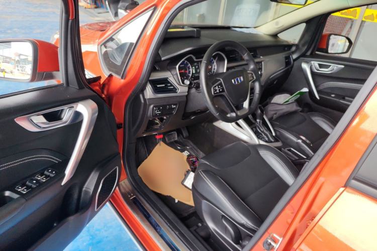 Used Geely Auto Vision X3 2017 1.5L Automatic Prestige Model
