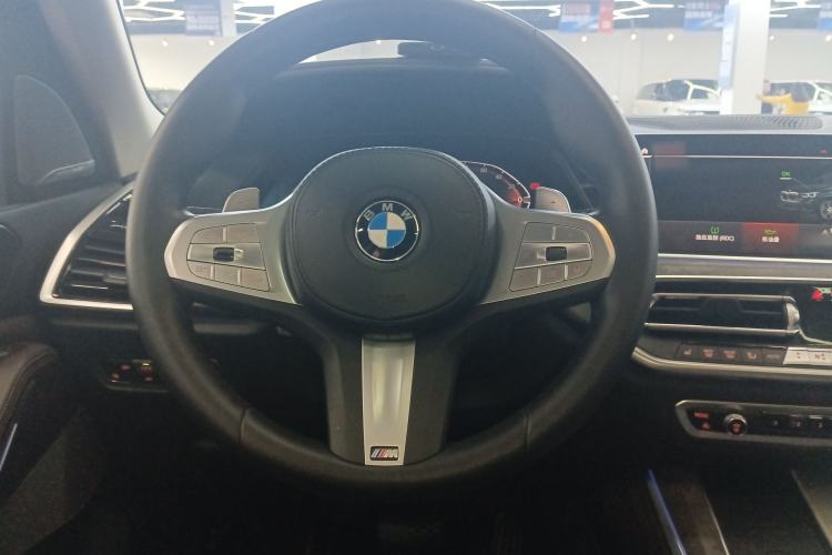 Used BMW X5 2022 Restyled xDrive 30Li Luxury Version M Sport Package