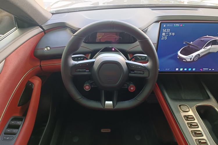 Used  SU7 2024 Rear-Drive Ultra-Long Range Advanced Pro-Level Intelligent Driving Version