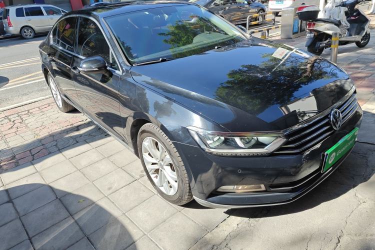 Used Volkswagen Magotan 2018 Facelift 380TSI DSG Luxury Version
