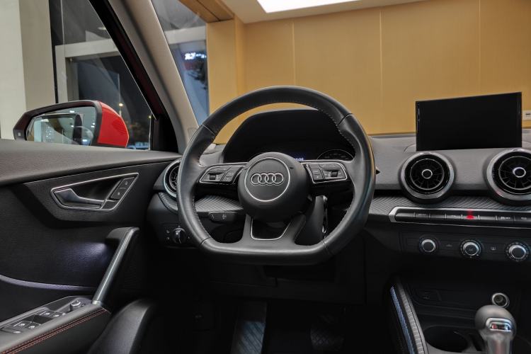 Used Audi Q2L 2022 35 TFSI Progressive Dynamic Edition
