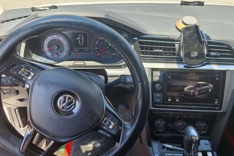 Used Volkswagen Lamando 2019 280TSI DSG Comfort Edition China VI standard
