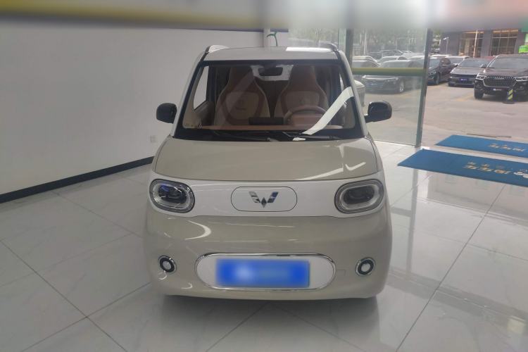 Used Wuling Hongguang MINIEV 2024 3rd Generation 215km Advanced Version
