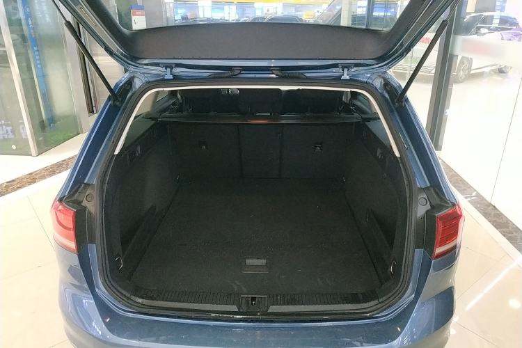 Used Volkswagen Variant 2017 280TSI Two-Wheel-Drive Comfort Edition
