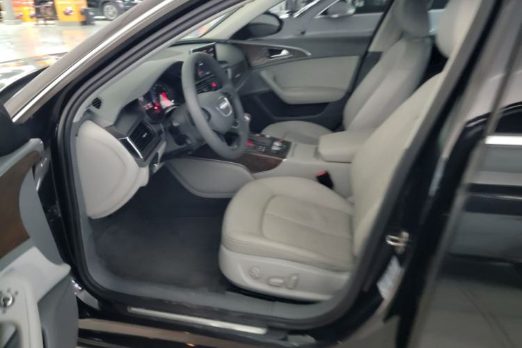 Used Audi A6L 2015 35 FSI quattro Technology Edition
