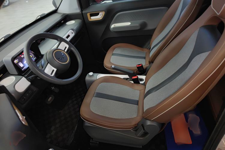 Used Wuling Hongguang MINIEV 2022 GAMEBOY 200km Gaming Edition with Lithium Iron Phosphate
