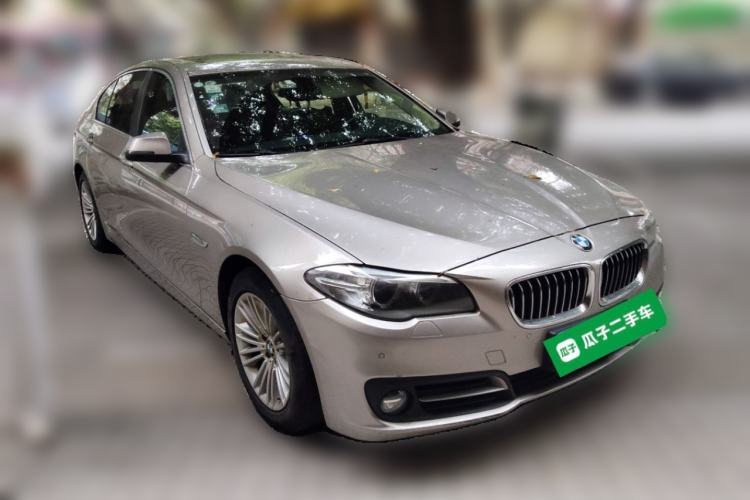 Used BMW 5 Series 2014 525Li Leading Model
