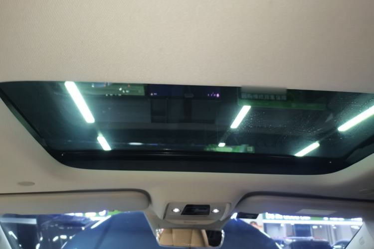 Used Denza D9 2022 DM-i 970 Four-Wheel Drive Prestige Model
