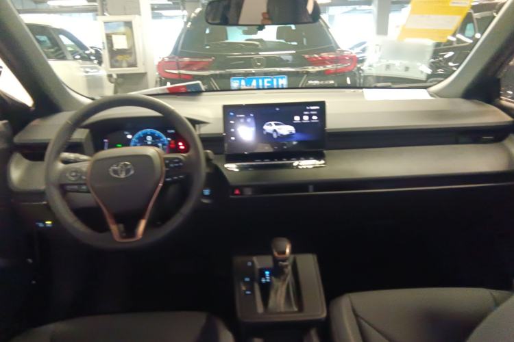 Used Toyota FRONTLANDER 
