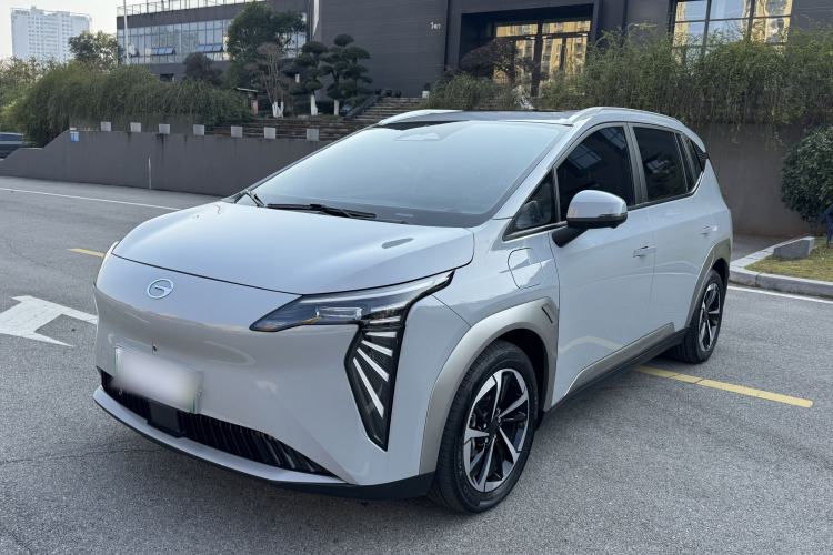 Used AION Y 2023 Younger Star Edition
