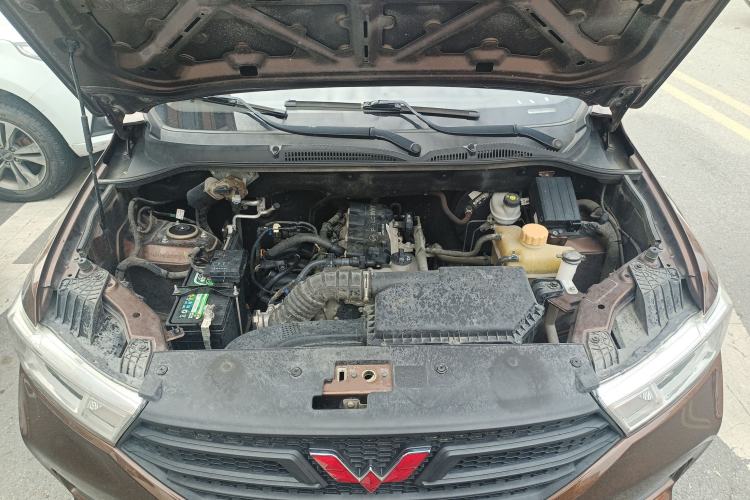 Used Wuling Hongguang 2021 1.5L Revised S Base Version with Electric Power Steering LAR
