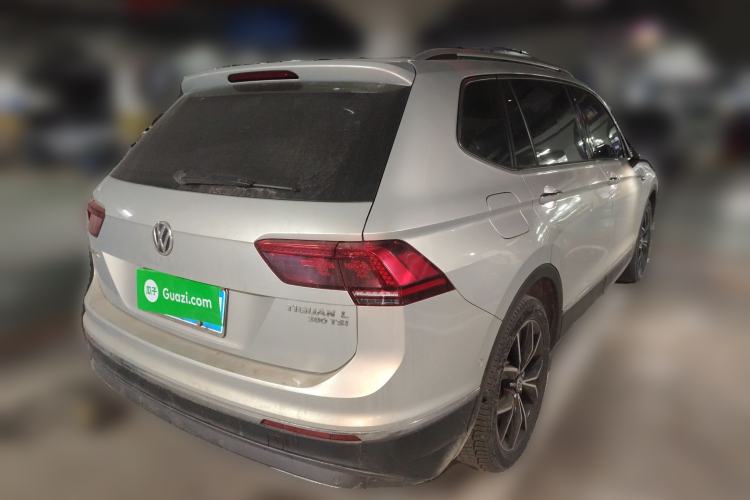 Used Volkswagen Tiguan L 2019 380TSI Automatic All-Wheel Drive Luxury Edition with 7 Seats China VI Standard
