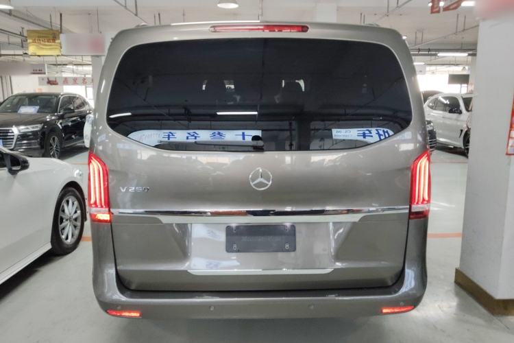 Used Mercedes-Benz V-Class 2017 V 260 Prestige Edition