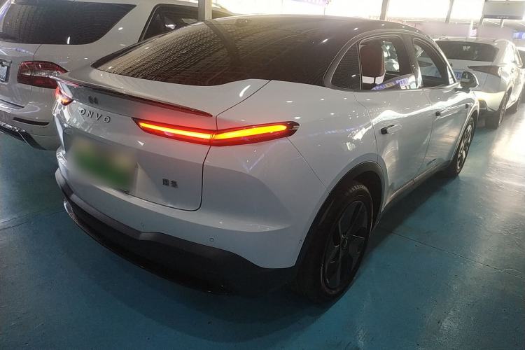 Used ONVO L60 2024 60 kWh Rear-Drive Version
