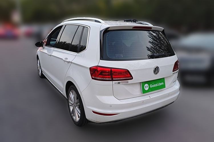 Used Volkswagen Golf Sportsvan 2016 230TSI Automatic Luxury Version
