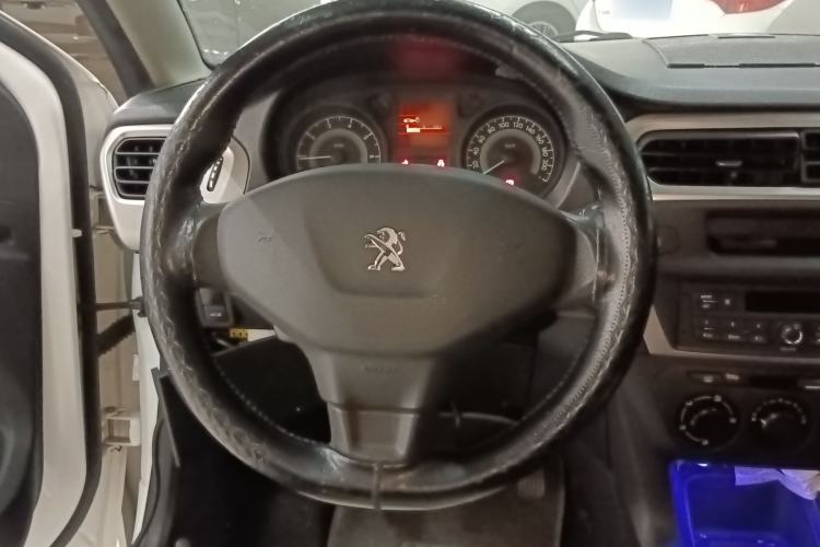 Used Peugeot 301 2016 1.6L Manual Comfort Edition
