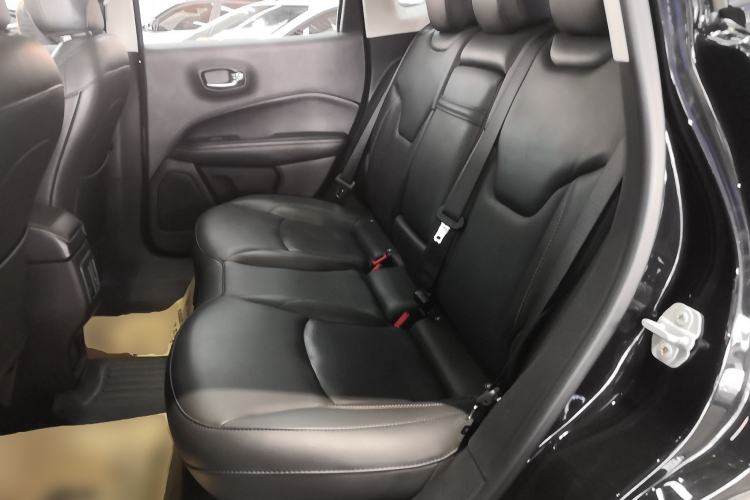 Used Jeep Compass 2017 200T Automatic Family Edition