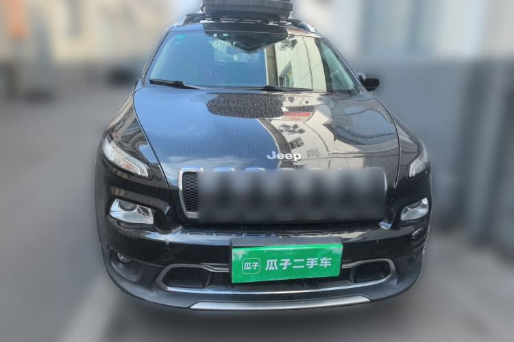 Used  Cherokee 2017 2.0L Superior Edition
