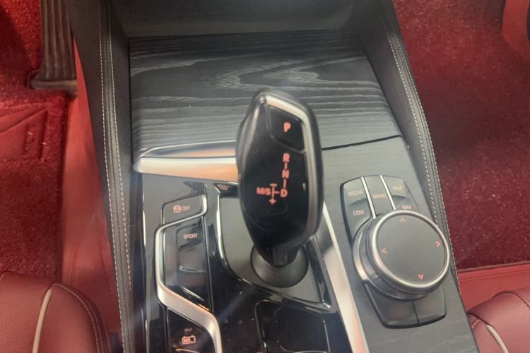 Used BMW 5 Series New Energy 2022 535Le M Sport Package
