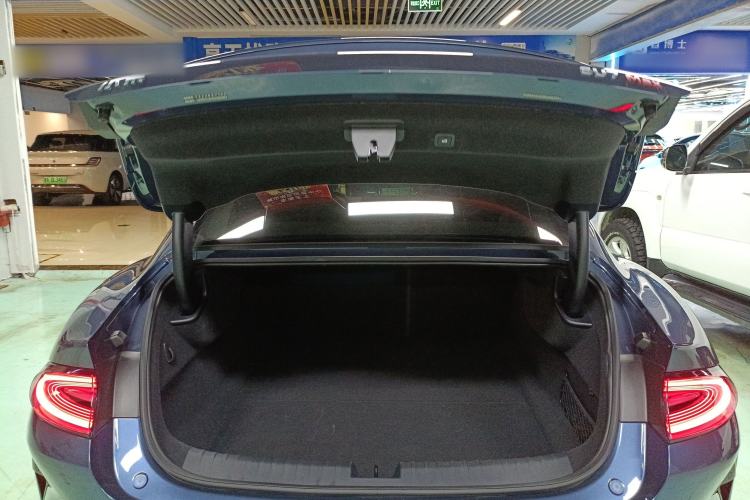 Used  SU7 2024 Four-Wheel Drive Ultra-Long Range Advanced Intelligent Driving Max Edition
