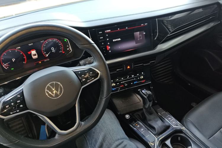 Used Volkswagen Passat 2022 330TSI Starry Luxury Edition
