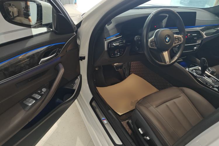 Used BMW 5 Series 2019 Restyled 525Li M Sport Package