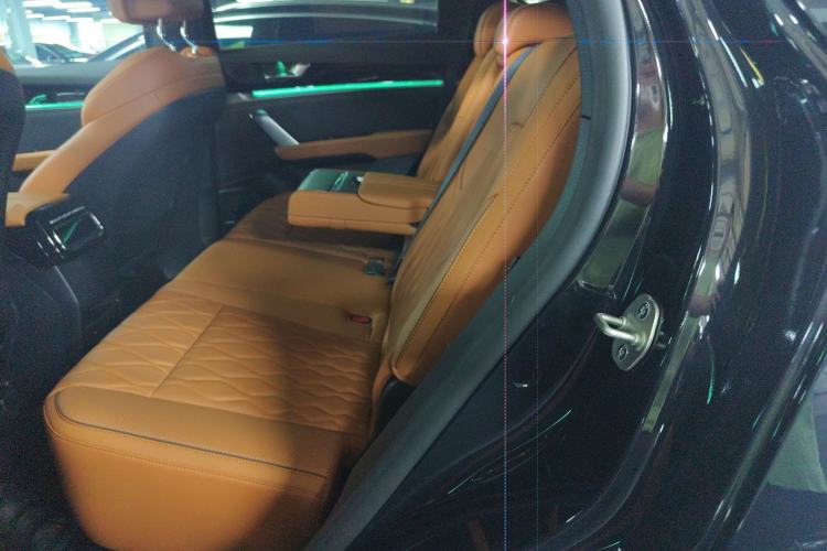 Used BYD Tang New Energy 2022 DM-p 215KM Four-Wheel Drive Flagship Model
