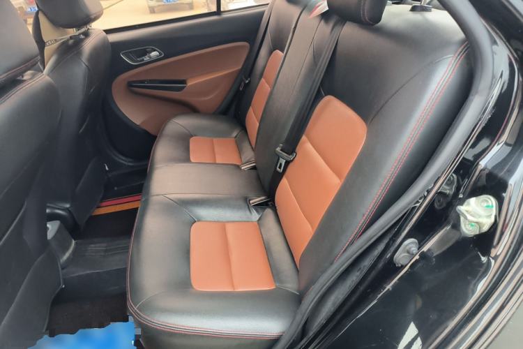 Used Geely Auto Diamond 2016 1.5L Manual Entry-Level Trim
