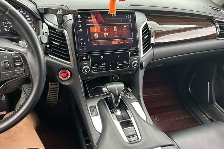 Used Honda Avancier 2017 240TURBO Two-Wheel Drive Premium Edition