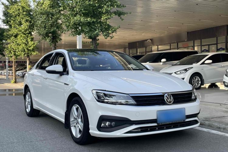 Used Volkswagen Lamando 2019 230TSI DSG Fashion Edition China V Standard
