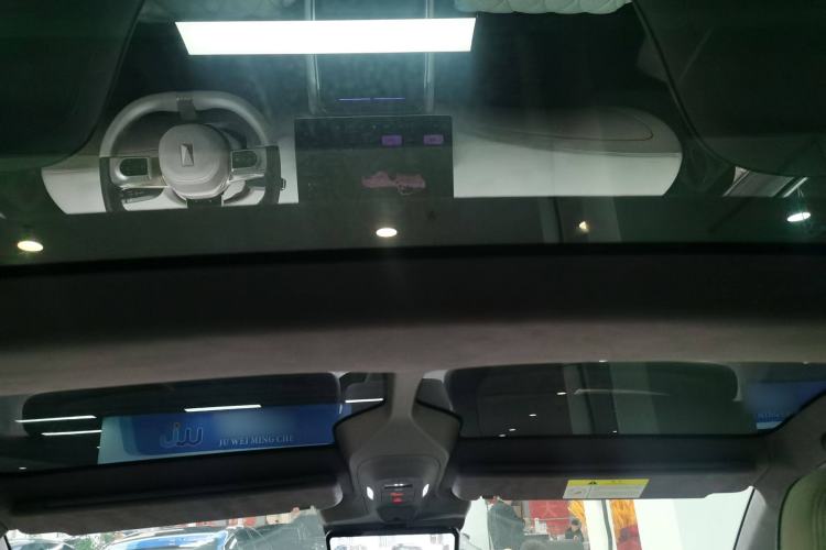 Used  11 2024 700 Three-Laser Four-Wheel Drive Recommended Version
