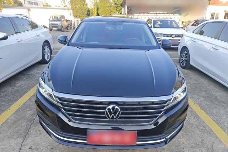 Used Volkswagen Lavida 2021 1.5L Automatic Comfort Edition

