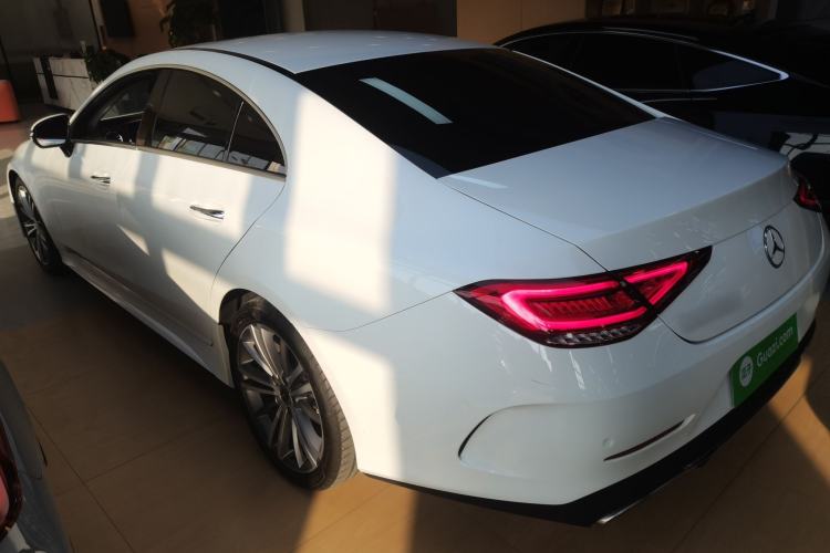 Used Mercedes-Benz CLS 2018 CLS 300 Luxury Model