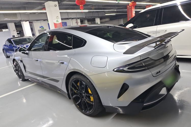 Used  SU7 Ultra 2025 Ultra Model
