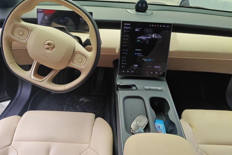 Used Nio ET5 2024 75 kWh
