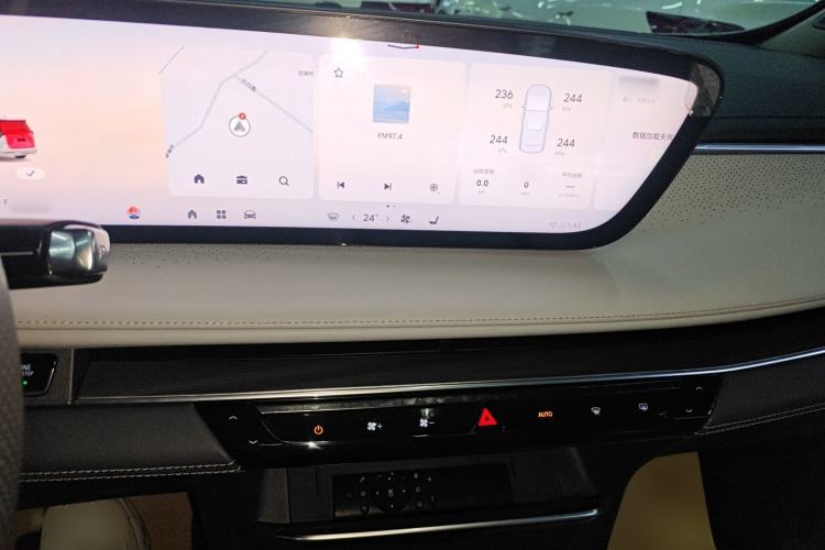 Used Buick GL8 2025 Lu Zun Deluxe Edition