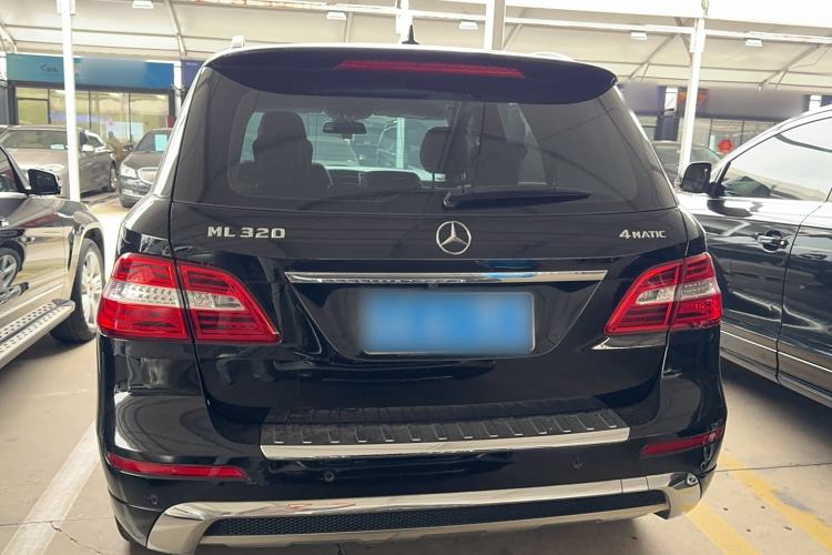 Used Mercedes-Benz M-Class 2014 ML 320 4MATIC
